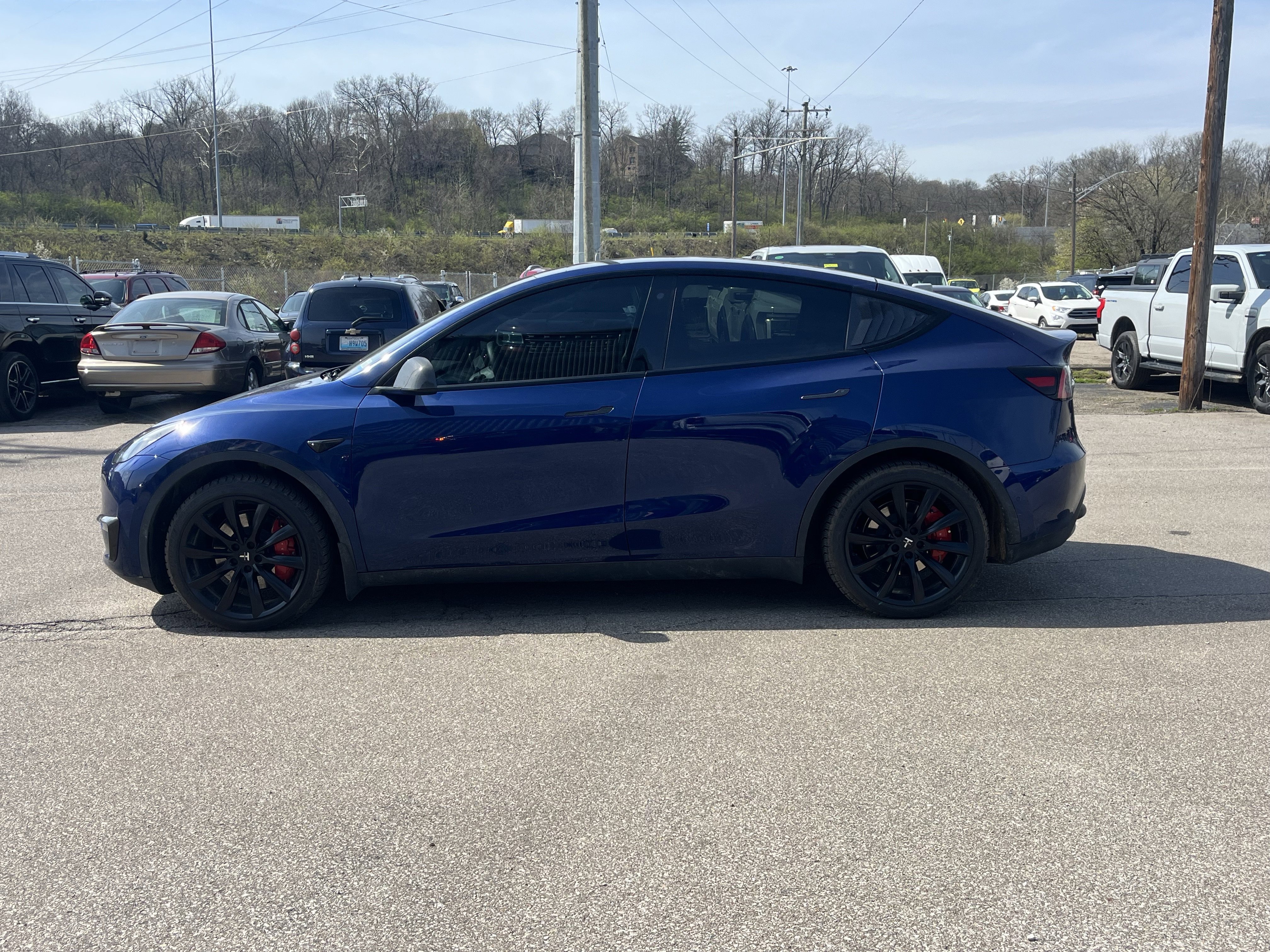 Used 2021 Tesla Model Y Long Range image 4
