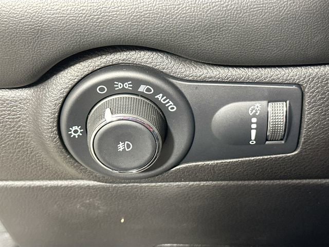 Used 2022 Dodge Durango GT AWD/4WD image 25