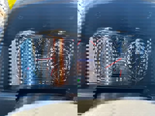 Used 2012 RAM 1500 Big Horn w/ Luxury Group image 15