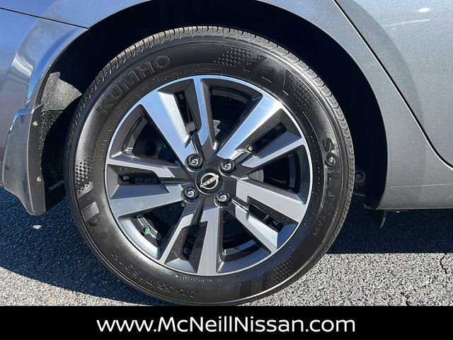 New 2025 Nissan Versa SV image 9