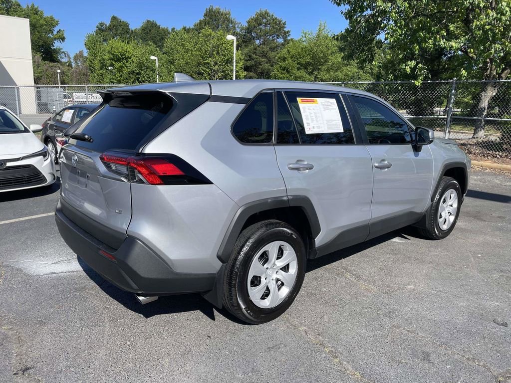 Used 2024 Toyota RAV4 LE FWD image 10