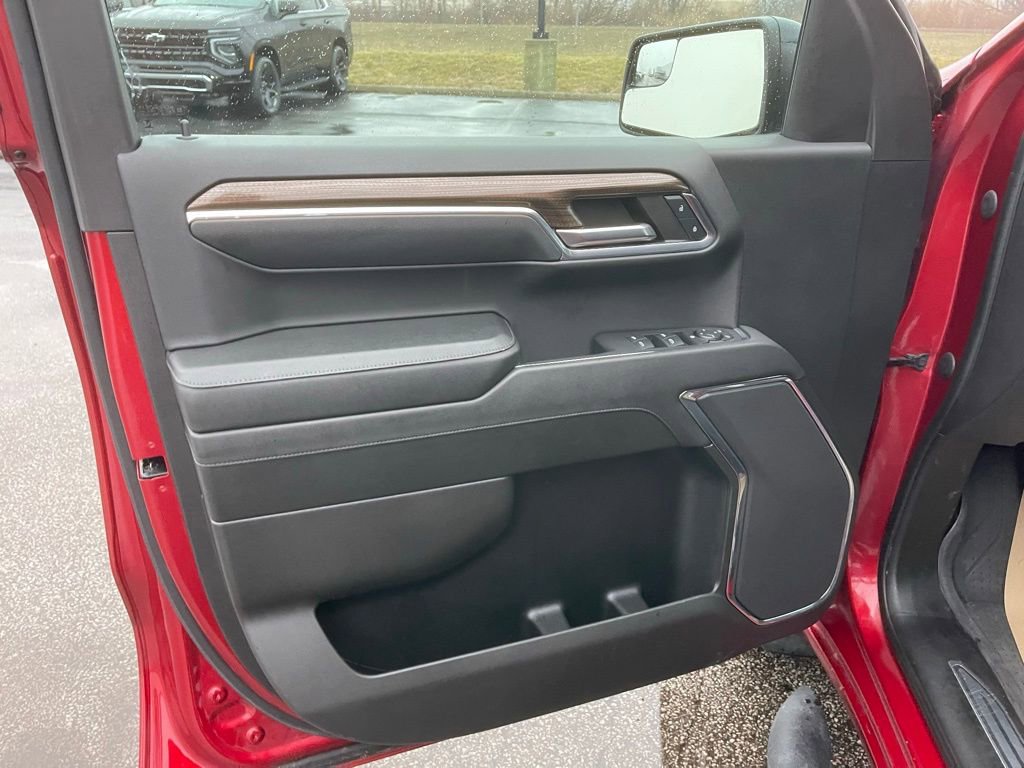 Used 2023 Chevrolet Silverado 1500 RST image 9