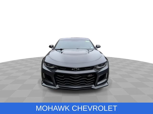 Used 2017 Chevrolet Camaro ZL1 RWD image 3