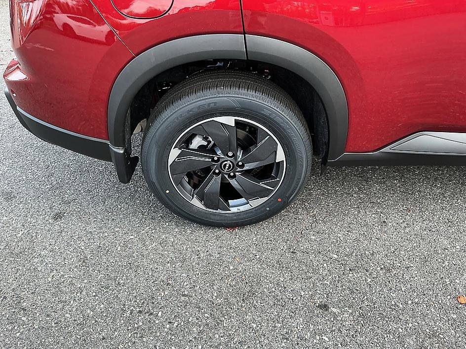 New 2026 Nissan Rogue SV image 23