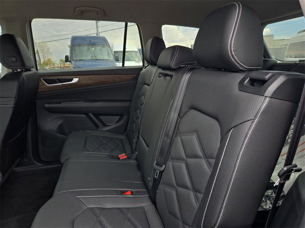 New 2026 Volkswagen Atlas SE image 15