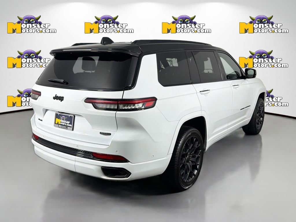 Used 2023 Jeep Grand Cherokee L Summit w/ Rear Seat Video Group I image 5