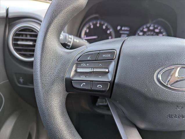 Used 2021 Hyundai Kona SE w/ Cargo Package image 13