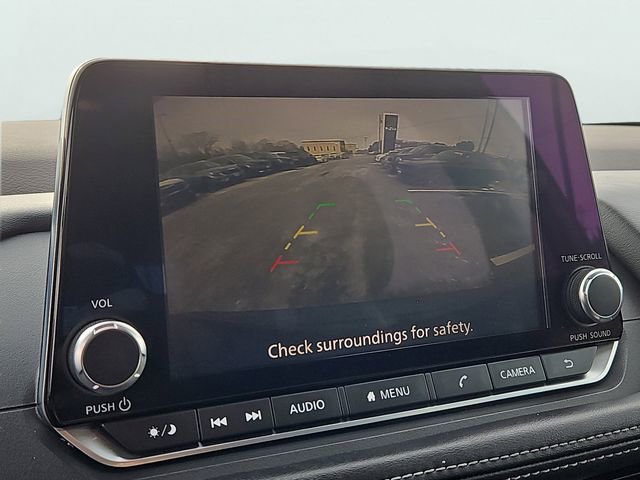 Used 2021 Nissan Rogue S image 15