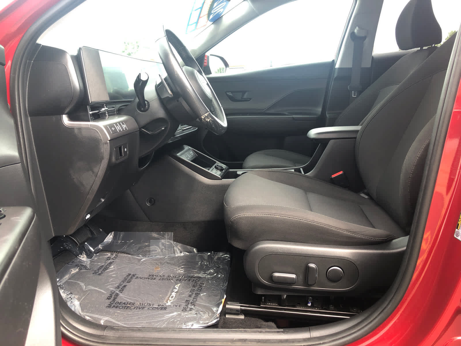 Certified 2024 Hyundai Kona SEL w/ Convenience Package AWD/4WD image 25