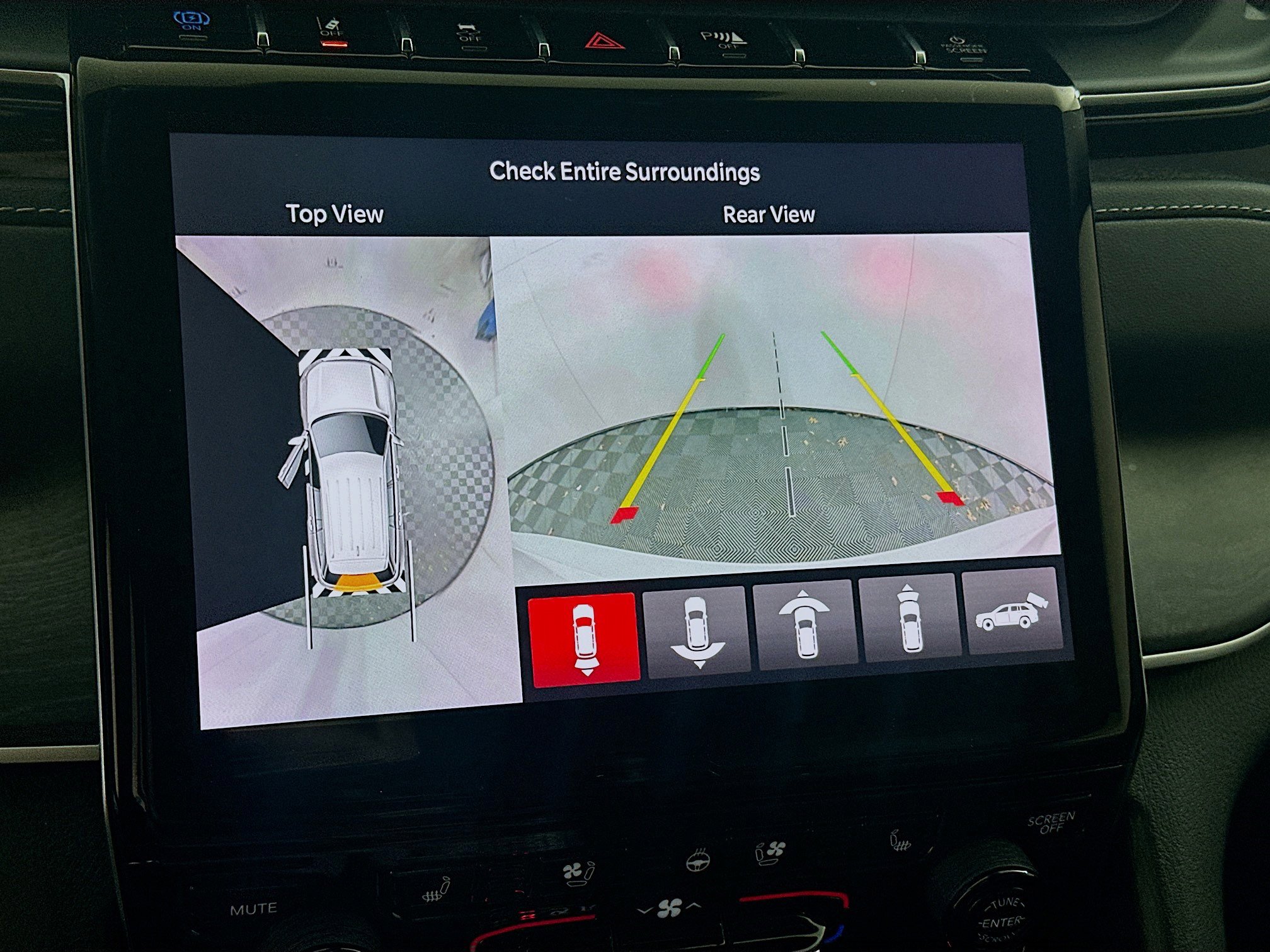 Used 2022 Jeep Grand Cherokee Limited 4xe w/ Luxury Tech Group II image 23