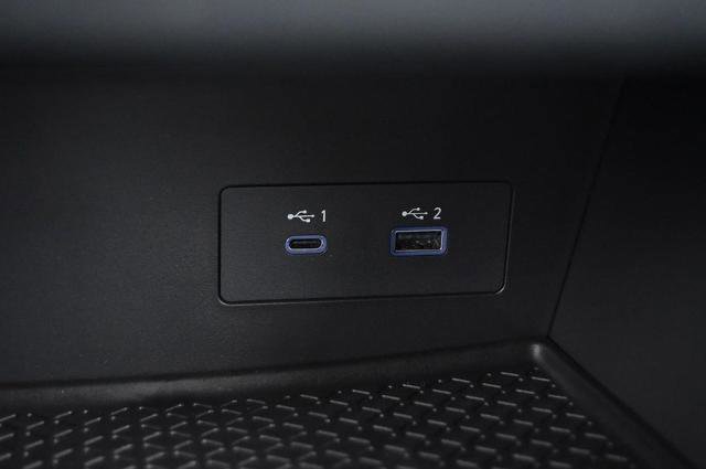 New 2025 Nissan Pathfinder SV image 17