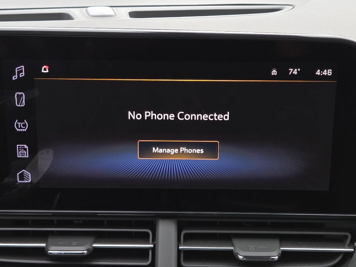 New 2026 Chevrolet Trax LT w/ LT Convenience Package FWD image 7