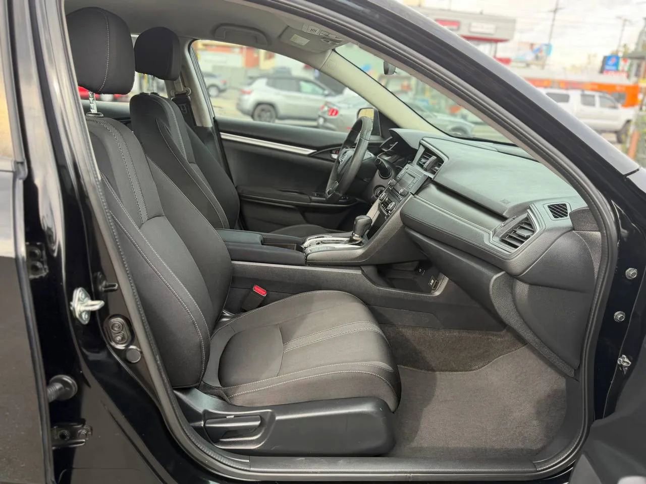 Used 2017 Honda Civic LX image 29