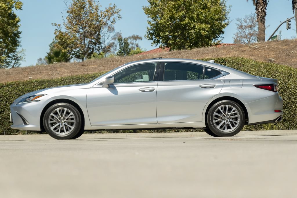 Certified 2025 Lexus ES 350 w/ Accessory Package (Z2) FWD image 8