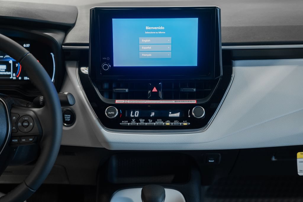 New 2026 Toyota Corolla SE FWD image 18