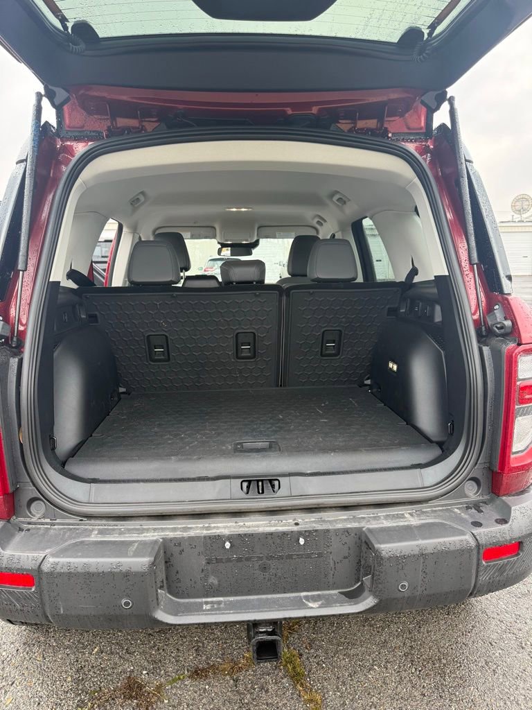 Used 2025 Ford Bronco Sport Badlands image 14