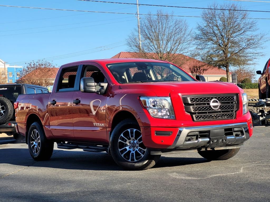 Used 2024 Nissan Titan SV w/ SV Convenience Package image 18