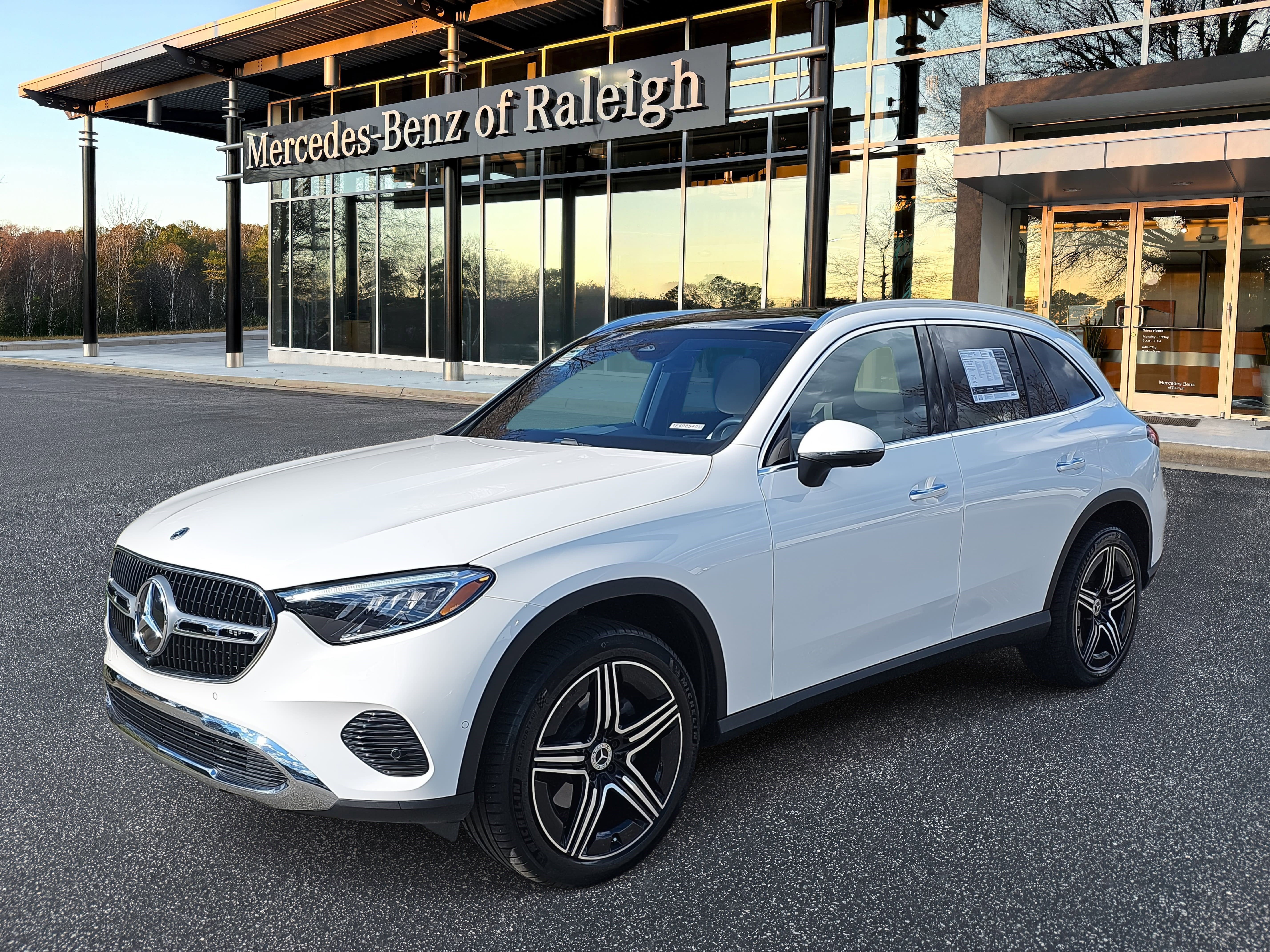 Certified 2026 Mercedes-Benz GLC 300 GLC 300 image 1