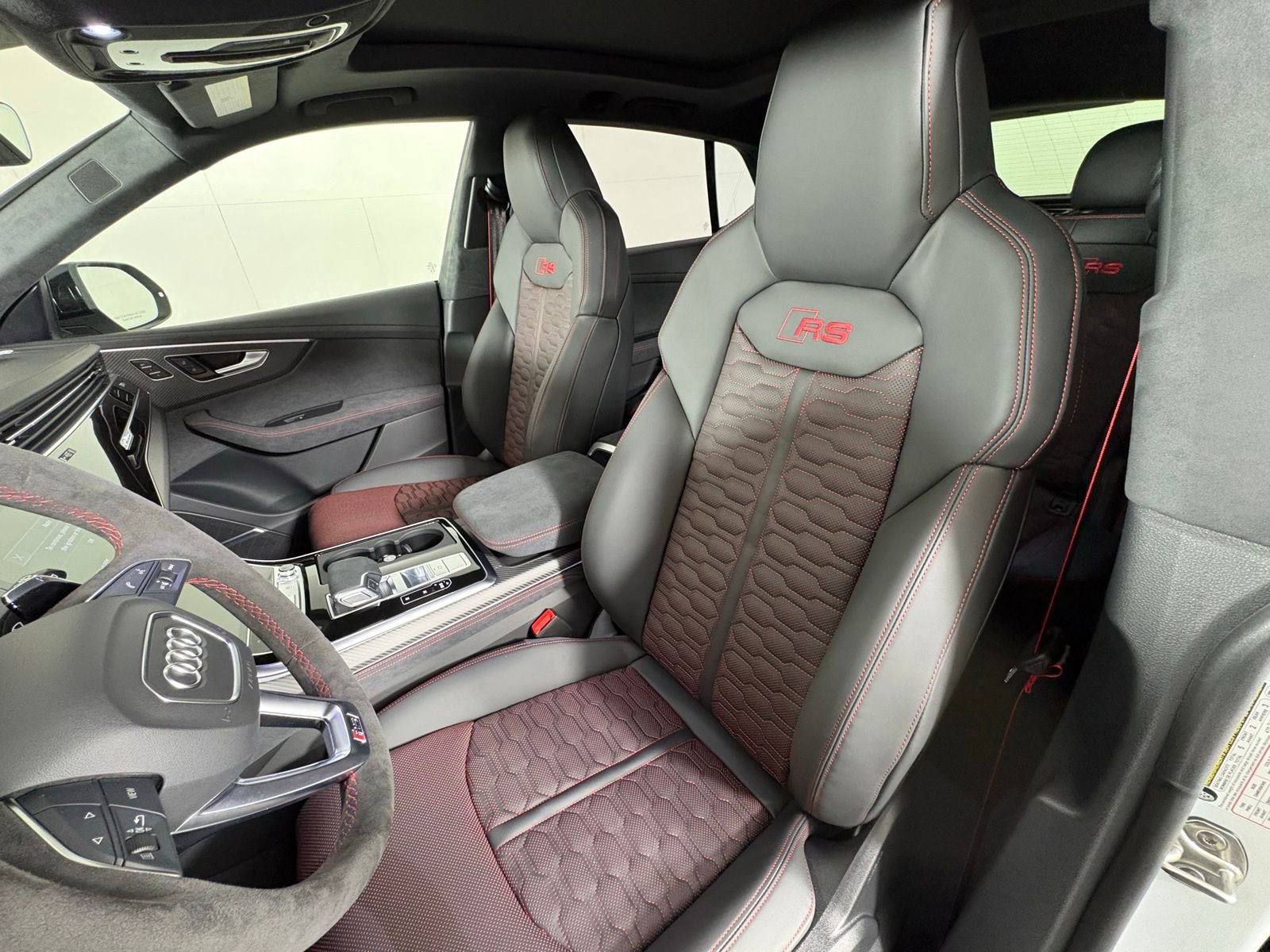 New 2026 Audi RS Q8 performance image 12