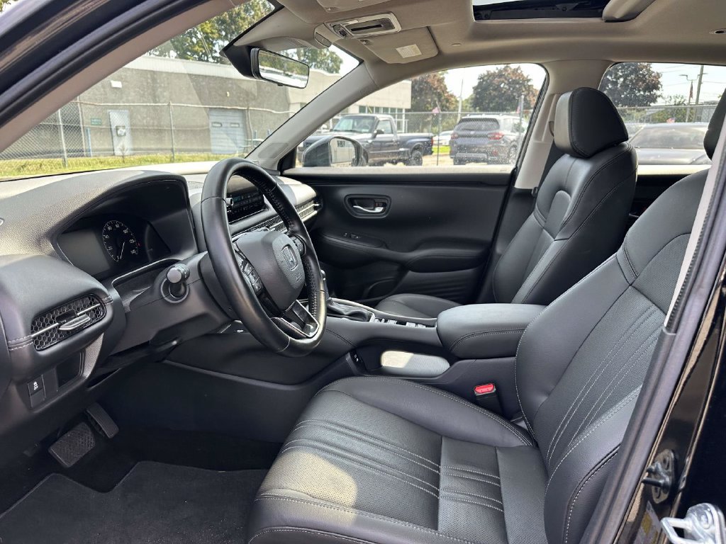 Certified 2025 Honda HR-V EX-L image 12