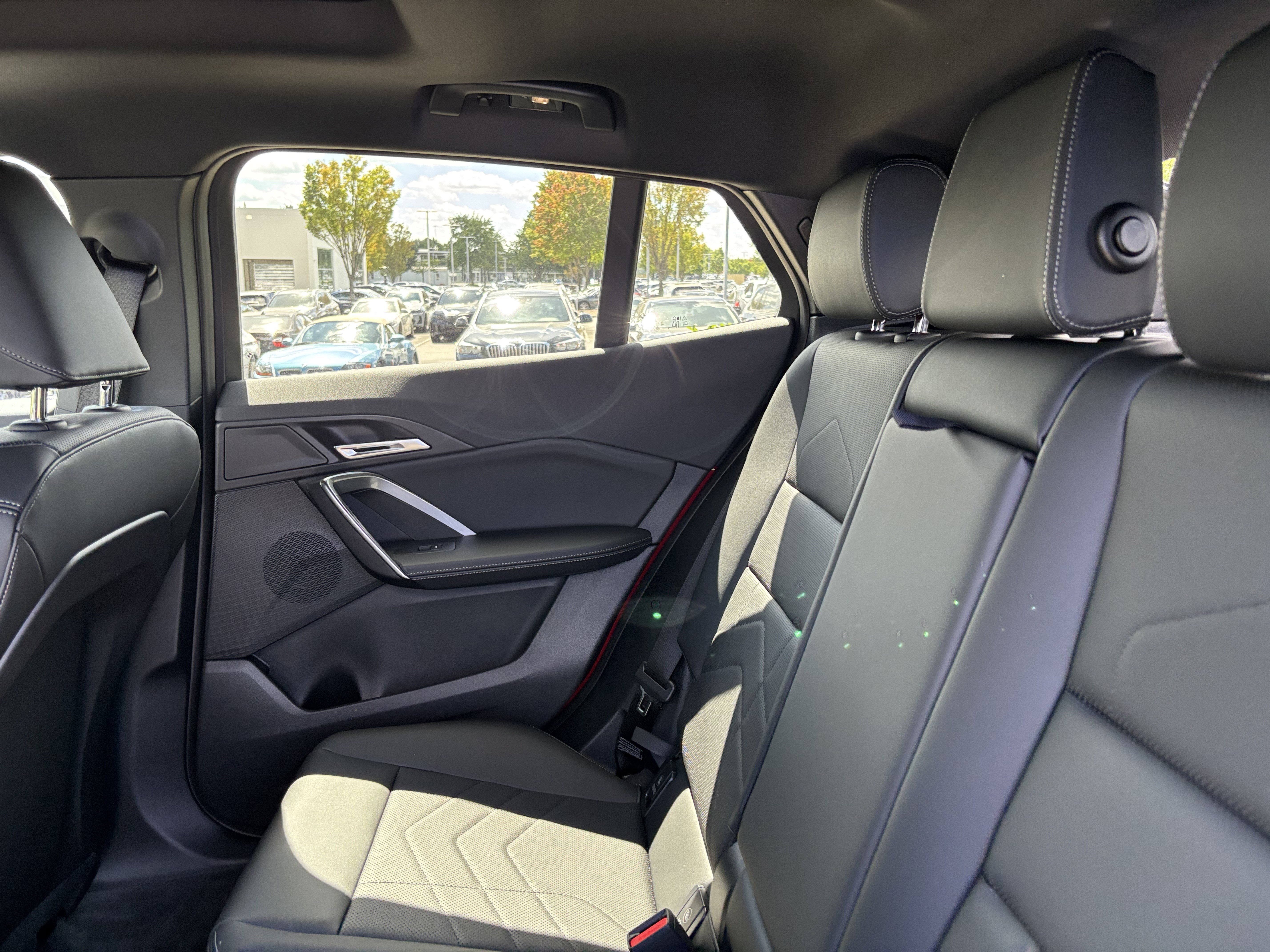 Used 2026 BMW X2 xDrive28i image 33