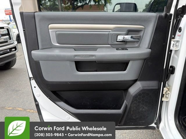 Used 2014 RAM 3500 Big Horn AWD/4WD image 28