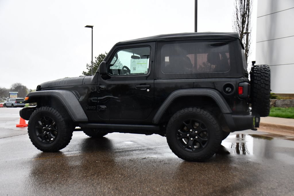 Used 2021 Jeep Wrangler Sport AWD/4WD image 2