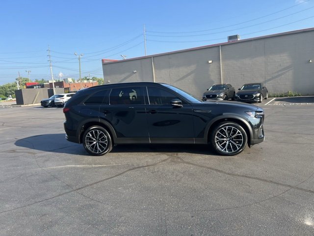 Used 2025 MAZDA CX-70 Plug-In Hybrid w/ Premium Plus image 4