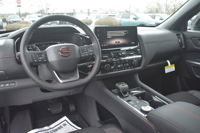 New 2026 Nissan Pathfinder Rock Creek w/ Rock Creek Premium Package AWD/4WD image 20