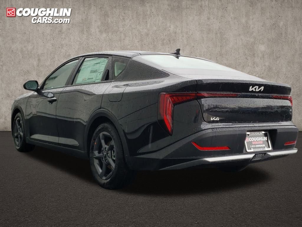 New 2025 Kia K4 LXS image 5