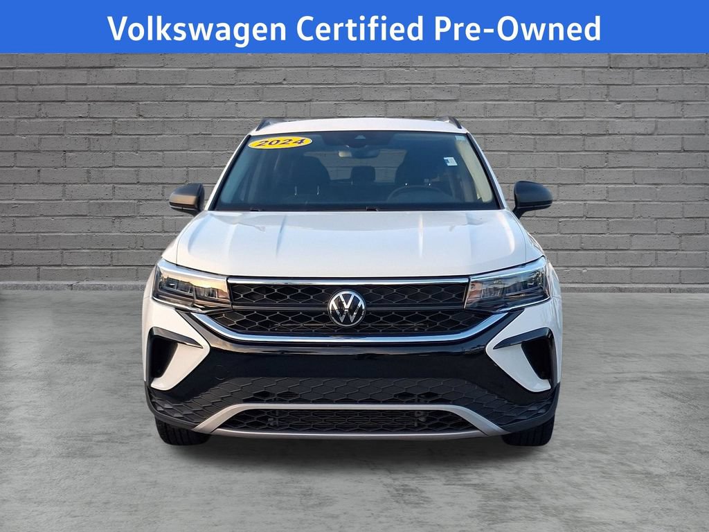 Used 2024 Volkswagen Taos S FWD image 2