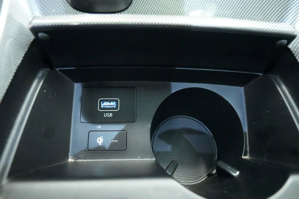 Used 2023 Hyundai Santa Fe Limited w/ Cargo Package image 40