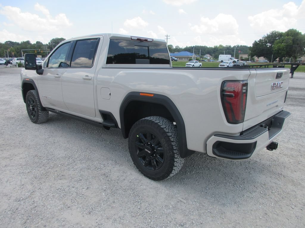New 2026 GMC Sierra 2500 AT4 w/ AT4 Premium Plus Package AWD/4WD image 9