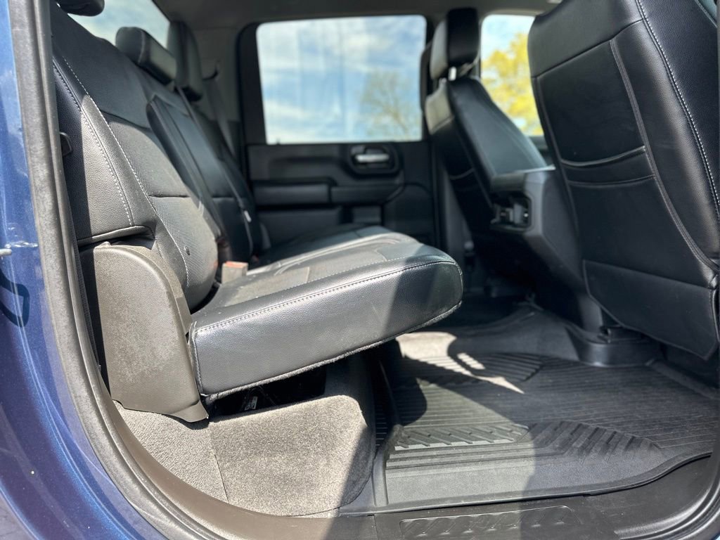 Used 2021 Chevrolet Silverado 2500 LT w/ Convenience Package image 24