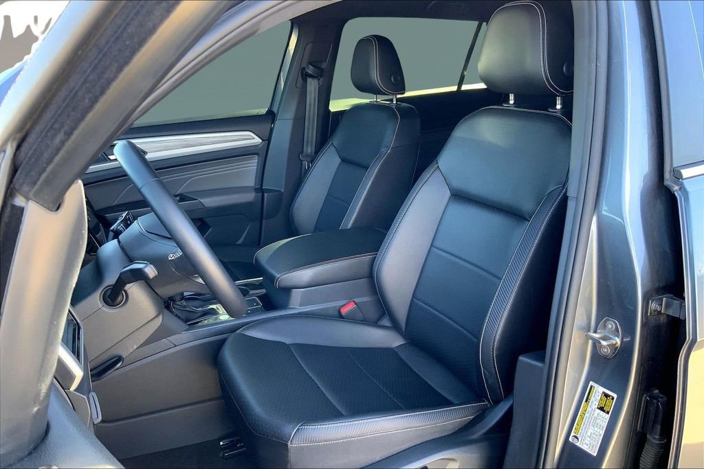 Used 2023 Volkswagen Atlas Cross Sport SE image 24