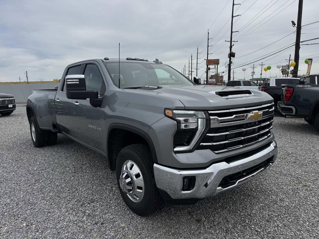 New 2026 Chevrolet Silverado 3500 LTZ w/ LTZ Plus Package