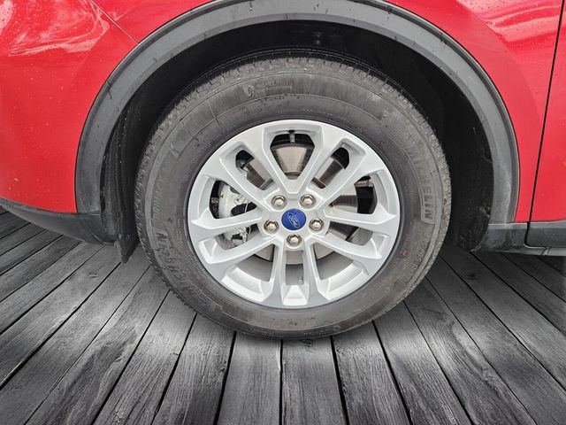 Used 2022 Ford Escape SE w/ Cold Weather Package image 9