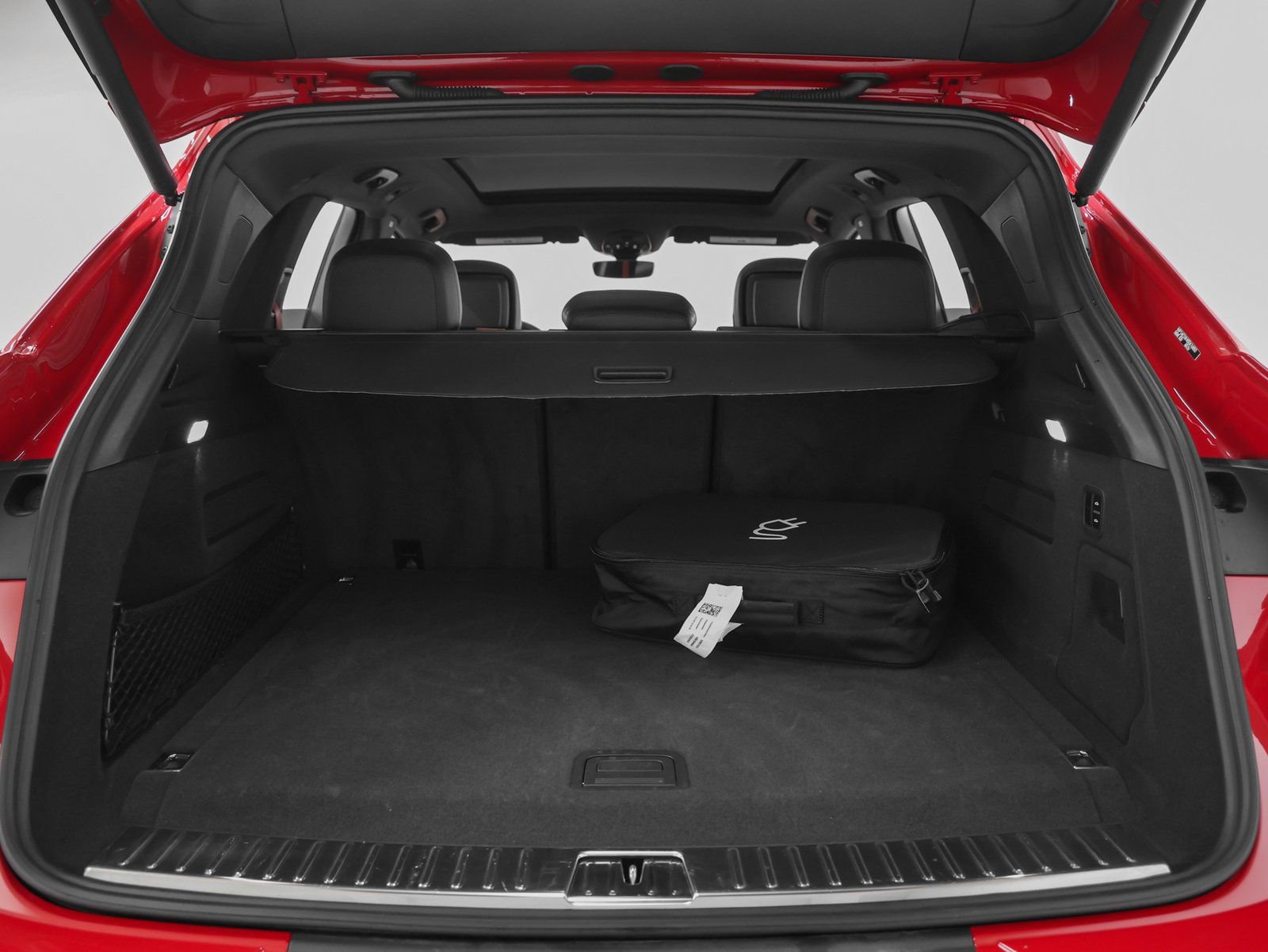 Certified 2025 Porsche Cayenne E-Hybrid image 18