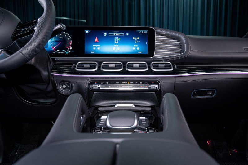 New 2026 Mercedes-Benz GLS 580 4MATIC image 22