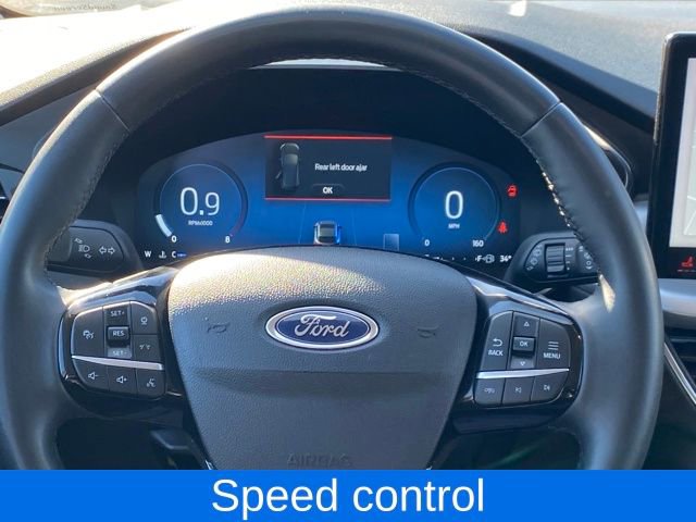 Used 2023 Ford Escape Platinum AWD/4WD image 8