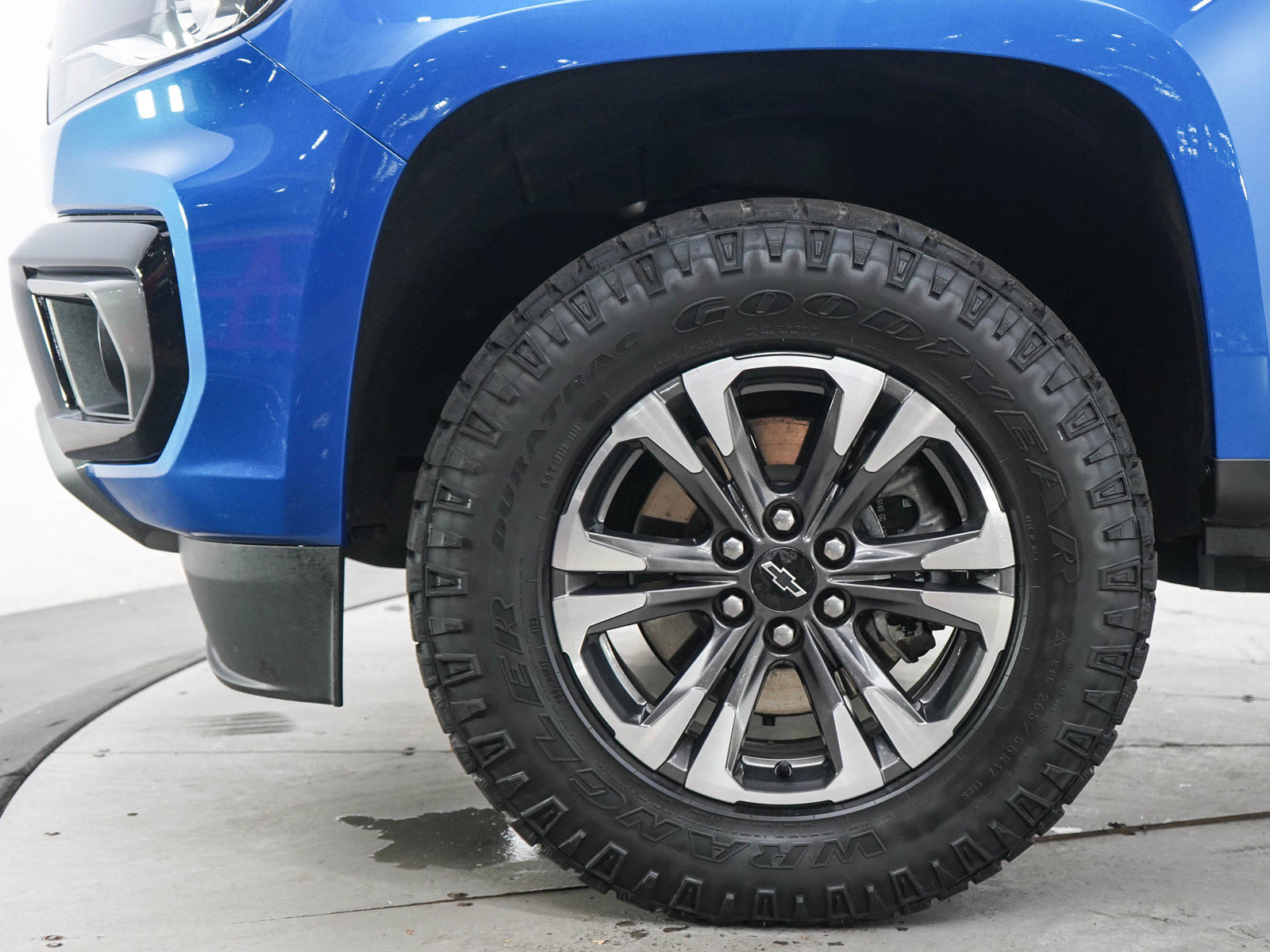Used 2022 Chevrolet Colorado Z71 AWD/4WD image 27