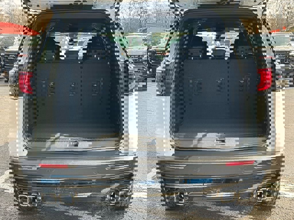 New 2026 GMC Acadia Elevation w/ Super Cruise Package image 8