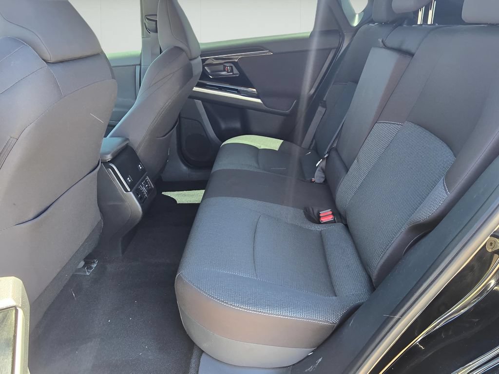 Used 2024 Subaru Solterra AWD/4WD image 25