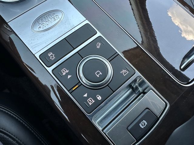 Used 2020 Land Rover Range Rover HSE image 35