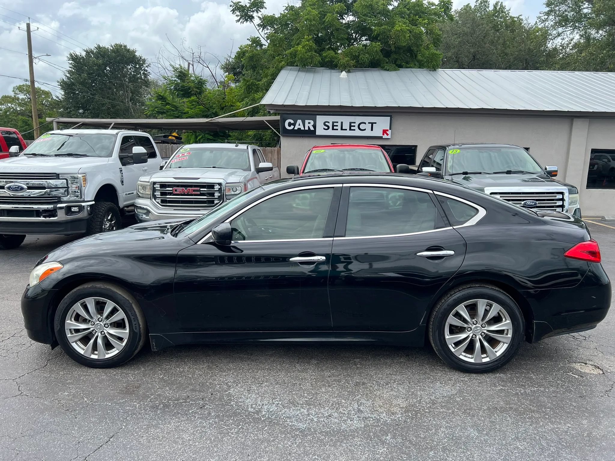 Used 2012 INFINITI M37 w/ Premium Pkg RWD image 8