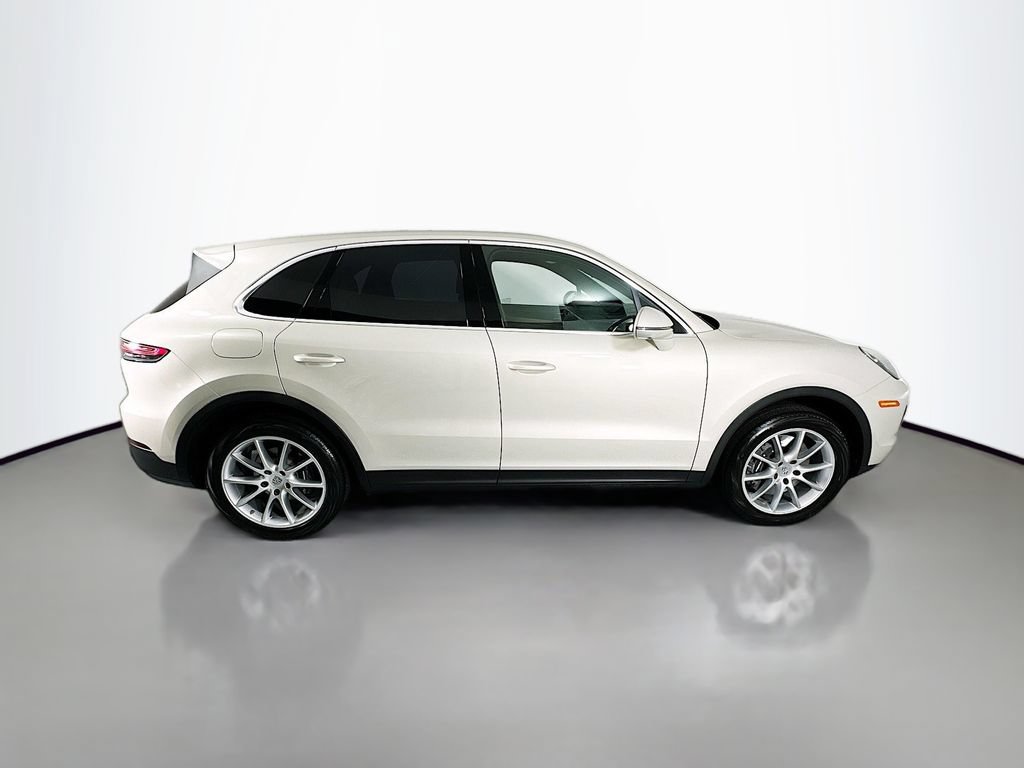 Certified 2023 Porsche Cayenne AWD/4WD image 7