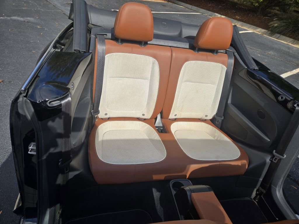 Used 2015 Volkswagen Beetle 1.8T image 19