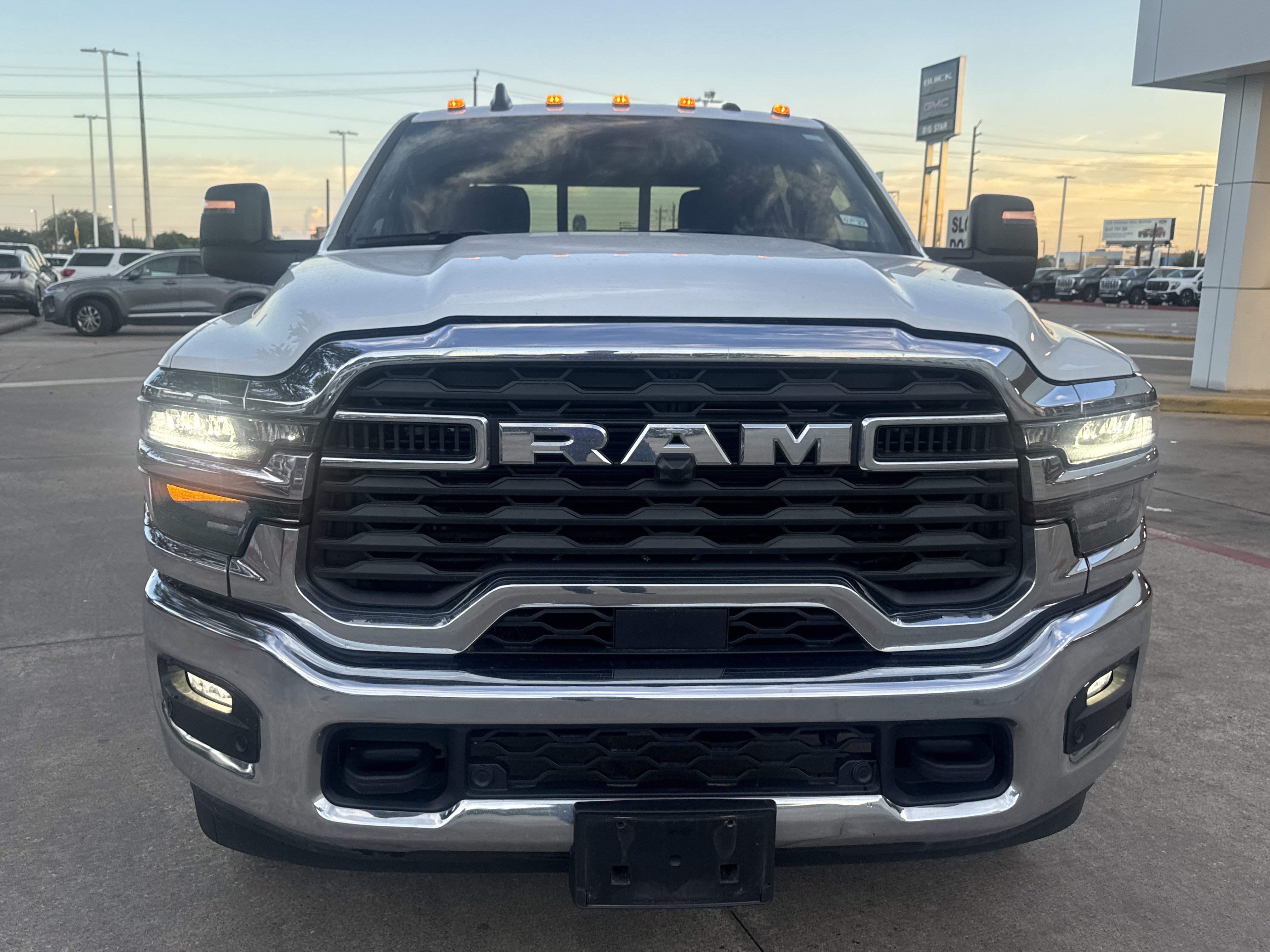 Used 2025 RAM 3500 Tradesman AWD/4WD image 16