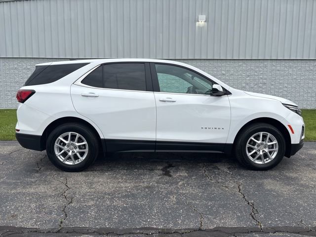 Used 2024 Chevrolet Equinox LT AWD/4WD image 15
