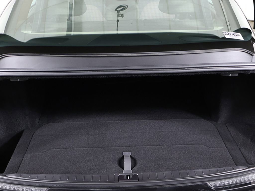 Used 2024 Lucid Air Touring AWD/4WD image 22